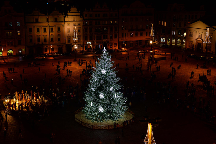 Rozsvícení vánočního stromu v Plzni (foto: M. Pecuch)