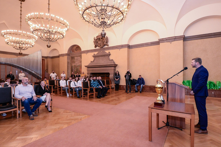 Přijetí na plzeňské radnici (fotografie: M. Pecuch)