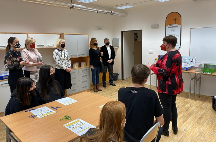 Řemeslo má zlaté dno. Plzeň chce vést děti k&nbsp;technice. Město otevřelo první technologické centrum