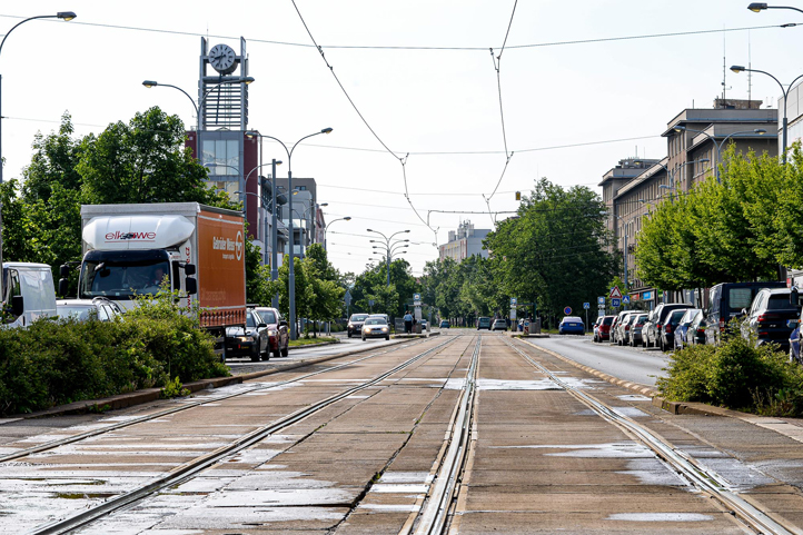 Tramvajová trať Koterovská k 20.5.2022 (fotografie: M. Pecuch) Tramvajová trať Koterovská k 20.5.2022 (fotografie: M. Pecuch)